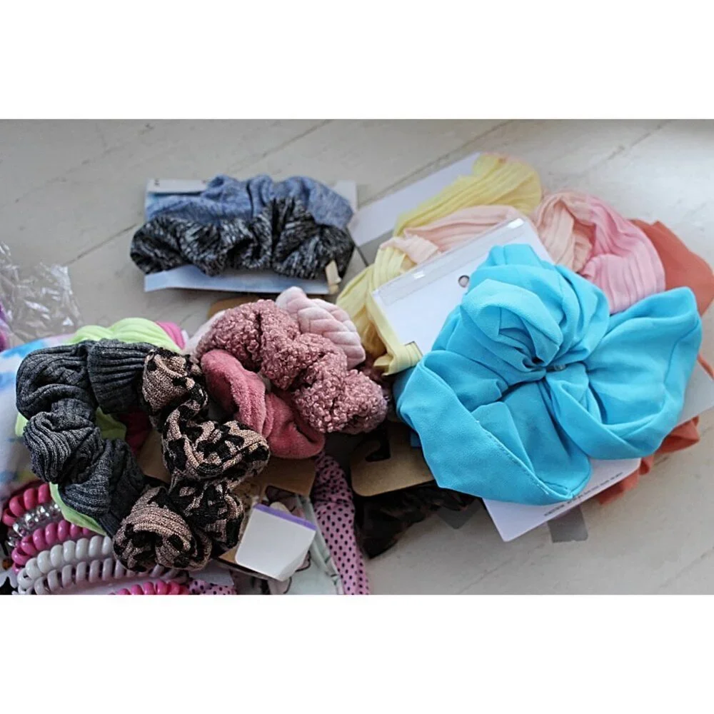 NEW - 30 Pcs Bundle - Scrunchies, Headbands, Eye Mask, Mask Gift Set - GOOD DEAL
